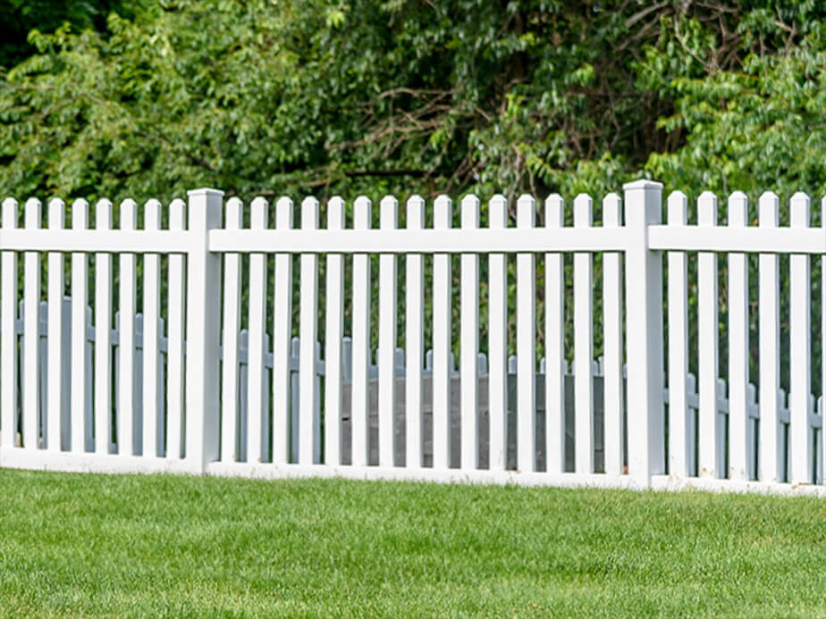 Vinyl fence company in the Greater Houston area.