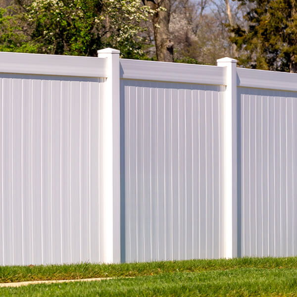 Vinyl fence contractor in Greater Houston