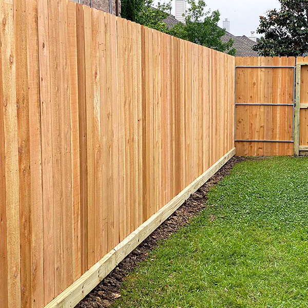 Wood fence contractor in Greater Houston