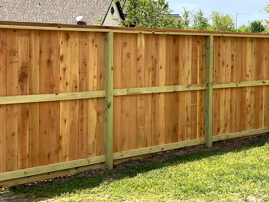 Stafford Texas wood privacy fencing